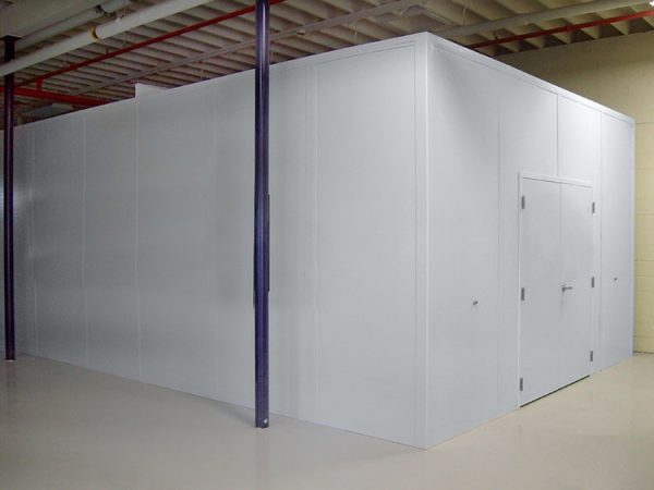 Prefabricated, customizable server room.